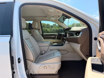 2022 GMC Yukon Denali XL 5SA - miniatura 13