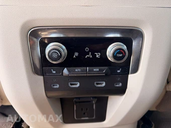 2022 GMC Yukon Denali XL 5SA - miniatura 19