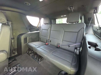 2022 GMC Yukon Denali XL 5SA - miniatura 13