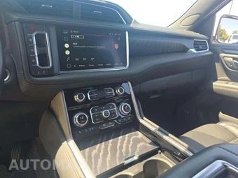 2022 GMC Yukon Denali XL 5SA - miniatura 10