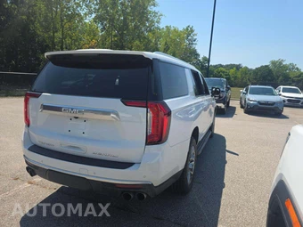 2022 GMC Yukon Denali XL 5SA - miniatura 3