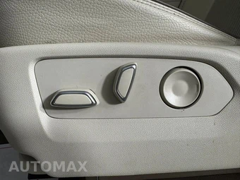 2022 GMC Yukon Denali XL 5SA - miniatura 36
