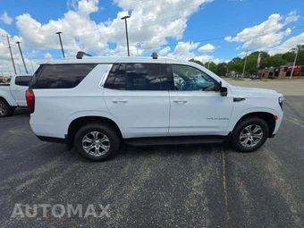 2022 GMC Yukon SLE - miniatura 4