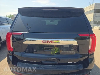2022 GMC Yukon SLE - miniatura 5