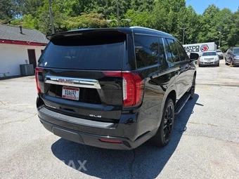 2022 GMC Yukon SLE 3SA - miniatura 4