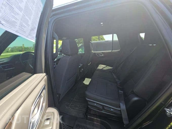 2022 GMC Yukon SLE 3SA - miniatura 13