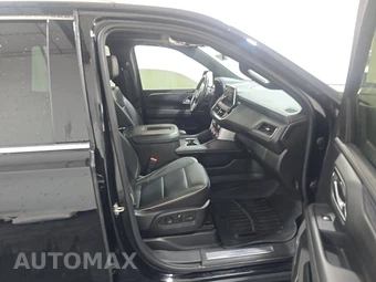2022 GMC Yukon SLT - miniatura 8