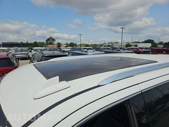 2022 GMC Yukon SLT - miniatura 9