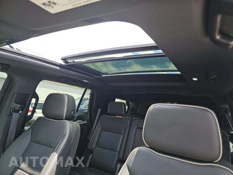 2022 GMC Yukon SLT 4SA - miniatura 11