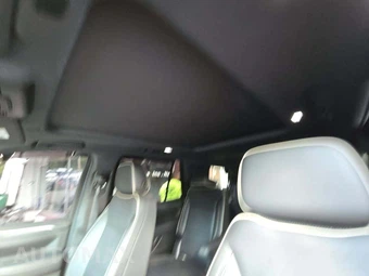2022 GMC Yukon SLT 4SA - miniatura 11
