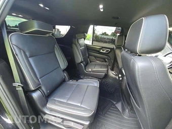 2022 GMC Yukon SLT 4SA - miniatura 17