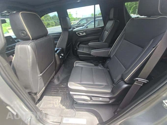 2022 GMC Yukon SLT 4SA - miniatura 13
