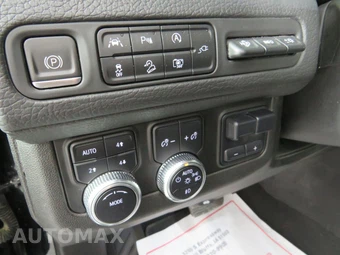 2022 GMC Yukon XL Denali Sport Utility 4D - miniatura 17
