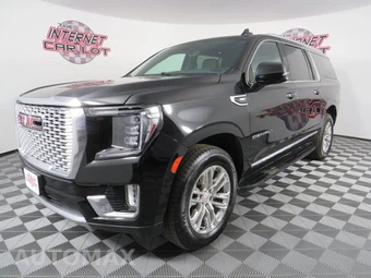 2022 GMC Yukon XL Denali Sport Utility 4D - miniatura 3