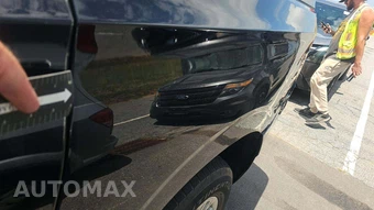 2022 GMC Yukon XL SLT 4SA - miniatura 32