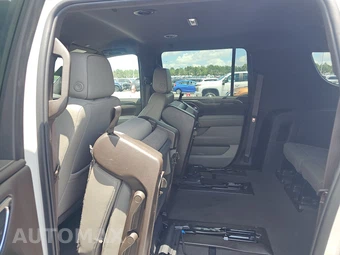 2022 GMC Yukon XL SLT 4SA - miniatura 13