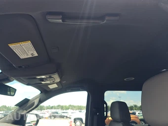 2022 GMC Yukon XL SLT 4SA - miniatura 17