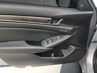 2022 Honda Accord Hybrid EX-L - miniatura 9