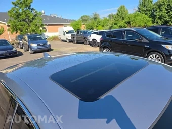2022 Honda Accord Hybrid Touring - miniatura 12