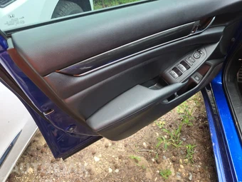 2022 Honda Accord Sedan Sport SE 1.5T - miniatura 9