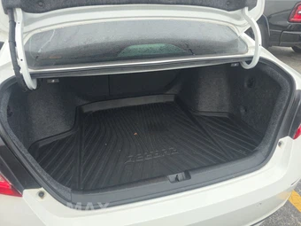 2022 Honda Accord Sedan Touring 2.0T - miniatura 16