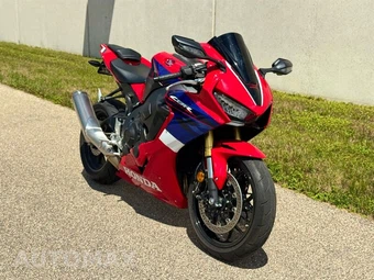 2022 Honda CBR1000RR ABS - miniatura 17