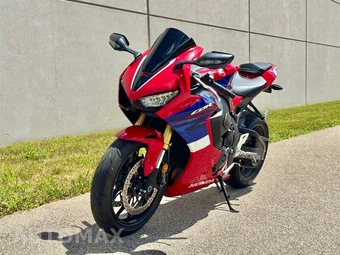 2022 Honda CBR1000RR ABS - miniatura 2