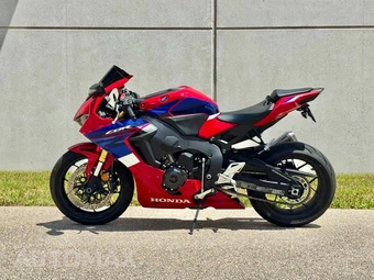 2022 Honda CBR1000RR ABS - miniatura 4