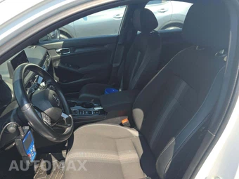 2022 Honda Civic Hatchback Sport - miniatura 6