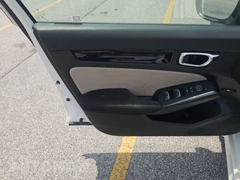 2022 Honda Civic Sedan EX - miniatura 9
