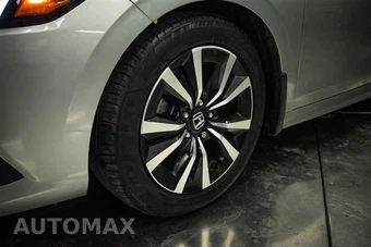 2022 Honda Civic Sedan EX - miniatura 3