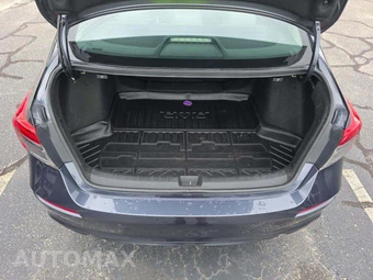 2022 Honda Civic Sedan Touring - miniatura 11