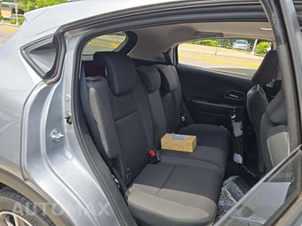 2022 Honda HR-V EX - miniatura 16