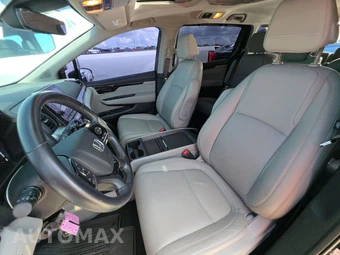 2022 Honda Odyssey Touring 118.1" WB - miniatura 7
