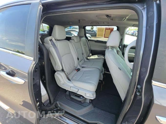 2022 Honda Odyssey Touring 118.1" WB - miniatura 17