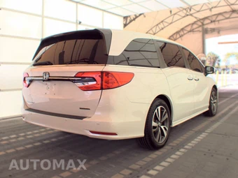 2022 Honda Odyssey Touring 118.1" WB - miniatura 4