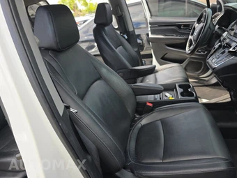 2022 Honda Odyssey Touring 118.1" WB - miniatura 8