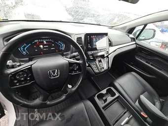 2022 Honda Odyssey Touring 118.1" WB - miniatura 11
