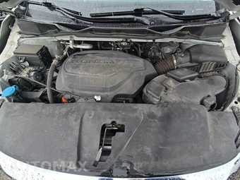 2022 Honda Odyssey Touring 118.1" WB - miniatura 16