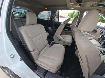 2022 Honda Pilot Elite - miniatura 17