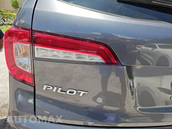 2022 Honda Pilot Elite - miniatura 17