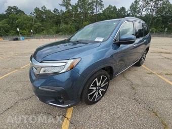 2022 Honda Pilot Touring 7-Passenger