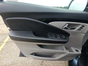 2022 Honda Pilot Touring 7-Passenger - miniatura 9