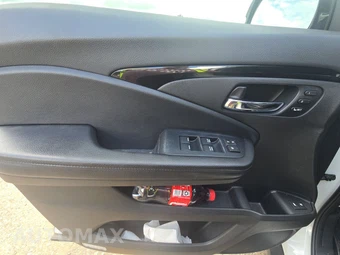 2022 Honda Pilot Touring 7-Passenger - miniatura 9