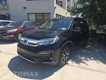 2022 Honda Pilot Touring 7-Passenger