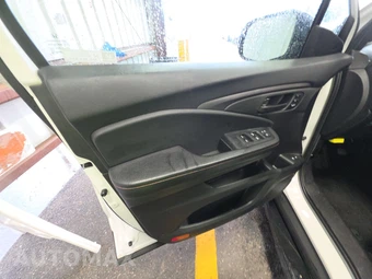 2022 Honda Pilot TrailSport - miniatura 9