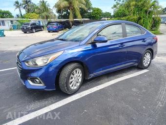 2022 Hyundai Accent SEL - miniatura 3