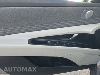 2022 Hyundai Elantra Hybrid Limited - miniatura 9