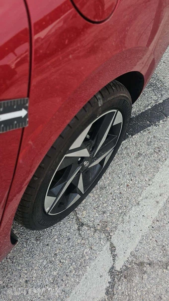 2022 Hyundai Elantra Limited - miniatura 26