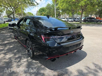 2022 Hyundai Elantra N - miniatura 3